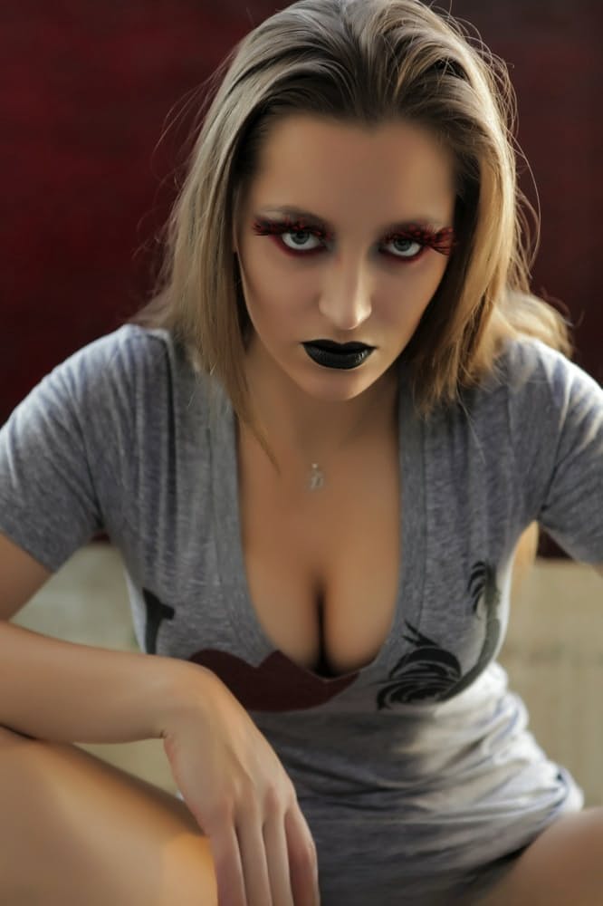 Wild vampire Dani Daniels goes topless and reveals her wonderful boobs