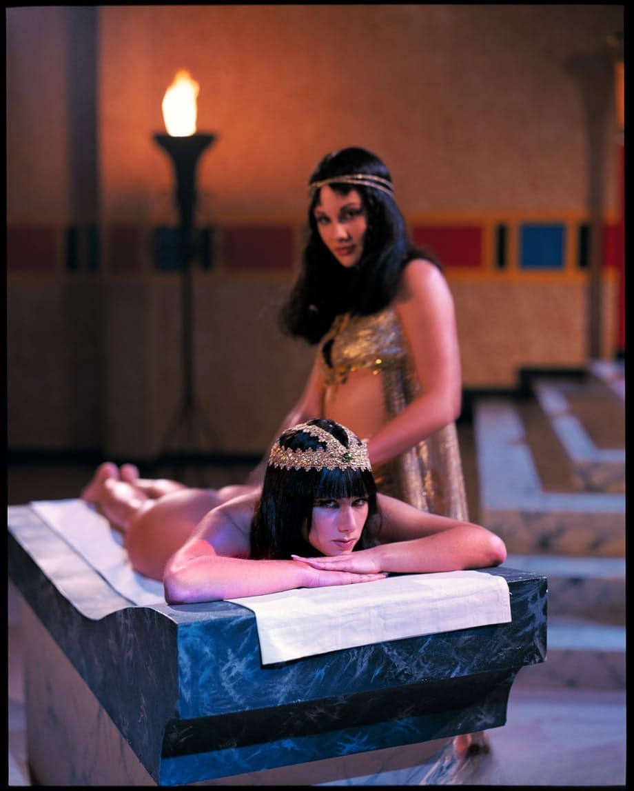 Egyptian courtesans do anal after interrupting their lesbian lovemaking