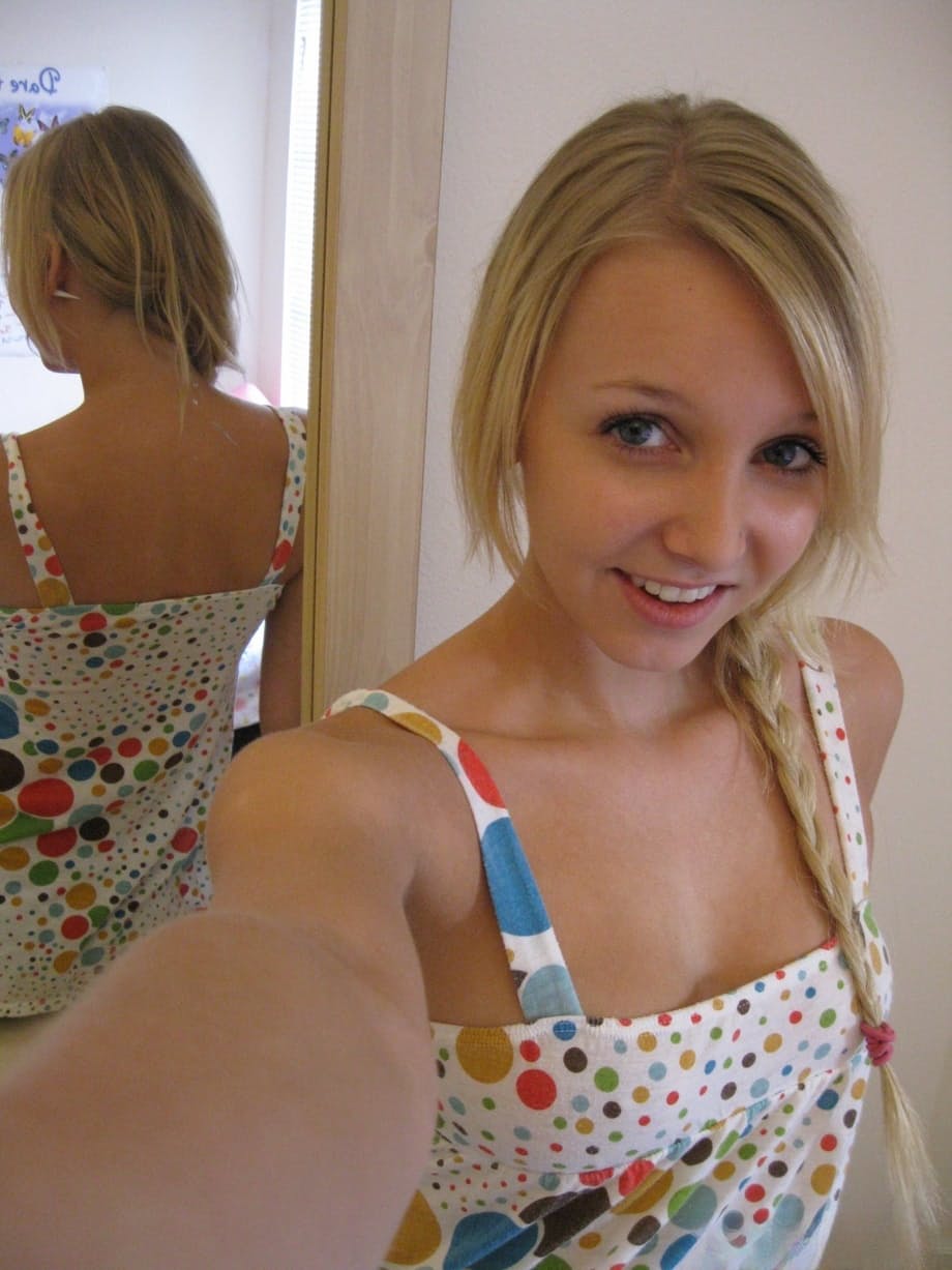 Blonde first timer exposes her tits and twat for self shots in the mirror