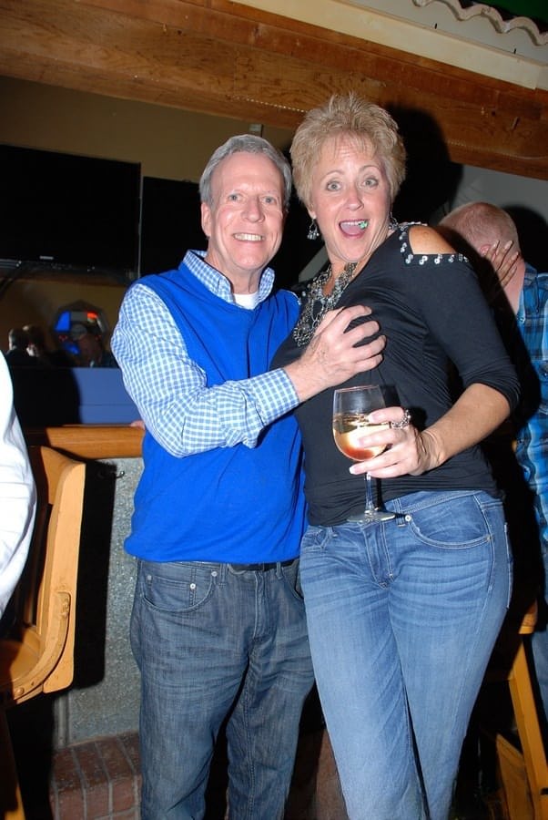 Mature lady Tracy Lick introduces her swinging friends at a party