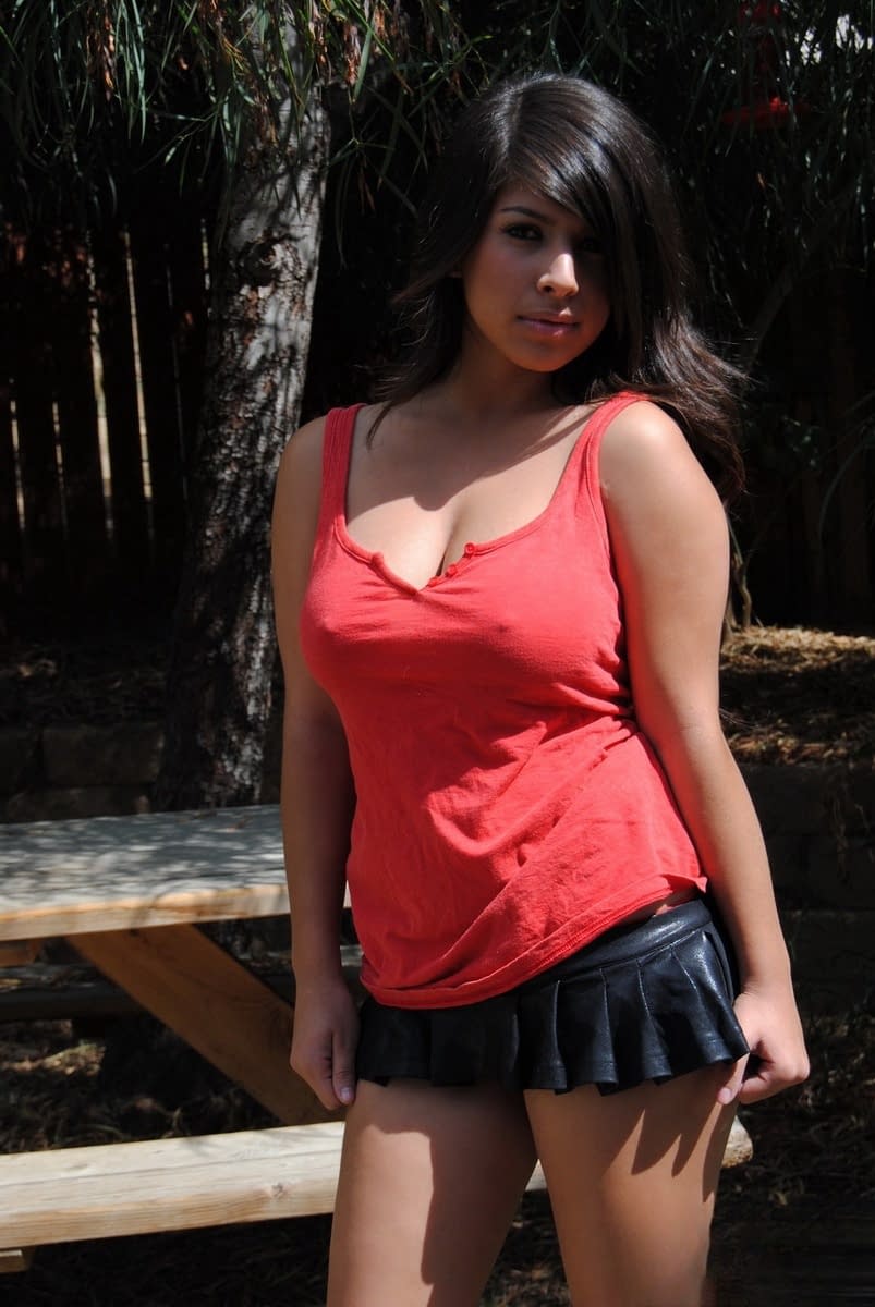 Latina with perfect natural tits Layla Rose getting dirty in public