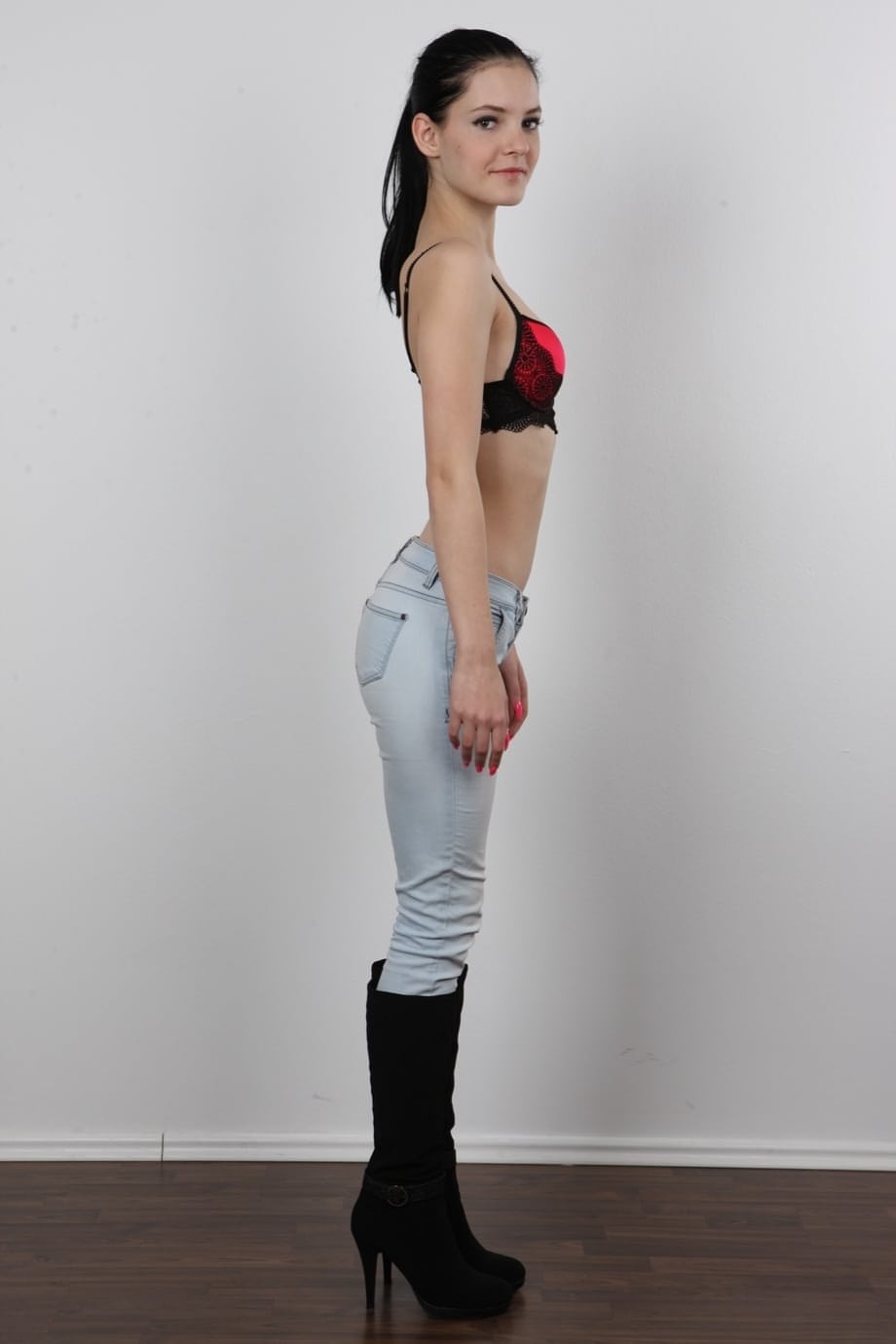 Cute teen Aneta peels her jeans to pose naked for a casting shoot