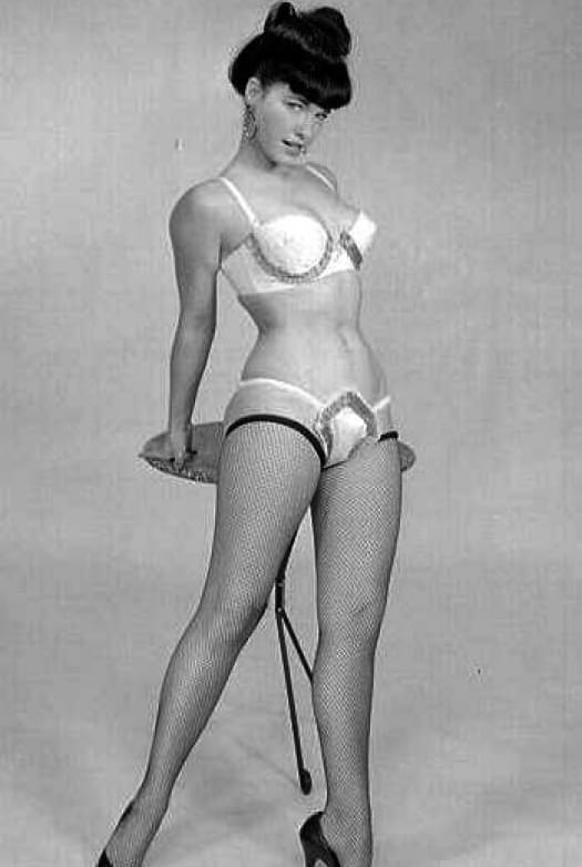 Hot vintage porn models baring big tits and sexy ass wearing stockings