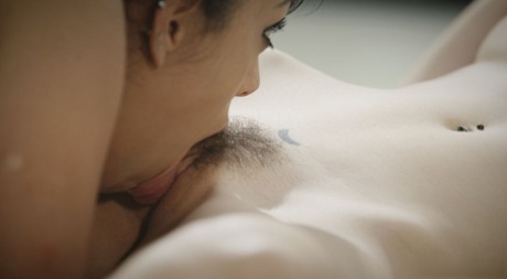 Latina teens Caomei Bala & Katrina Moreno are no strangers to lesbian sex