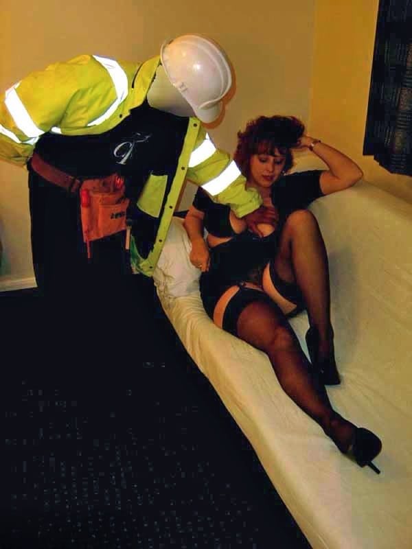 Busty mature wife Curvy Claire sucks construction workers & gets cum on tits
