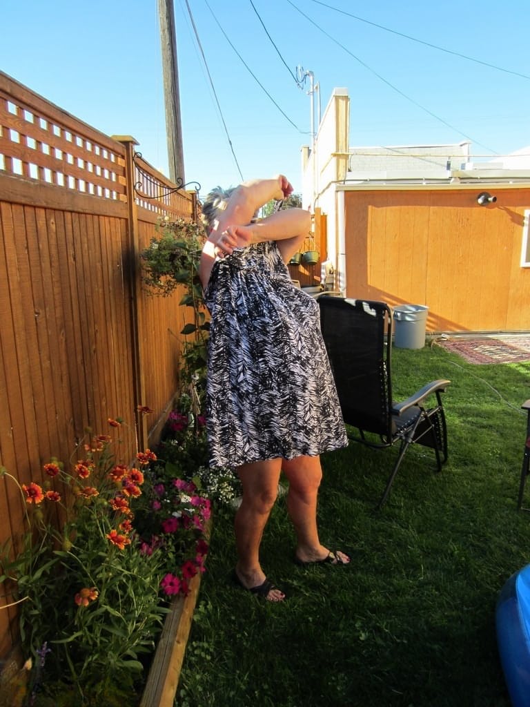 Fatty mature granny Girdle Goddess peels to enjoy wading pool skinny dip