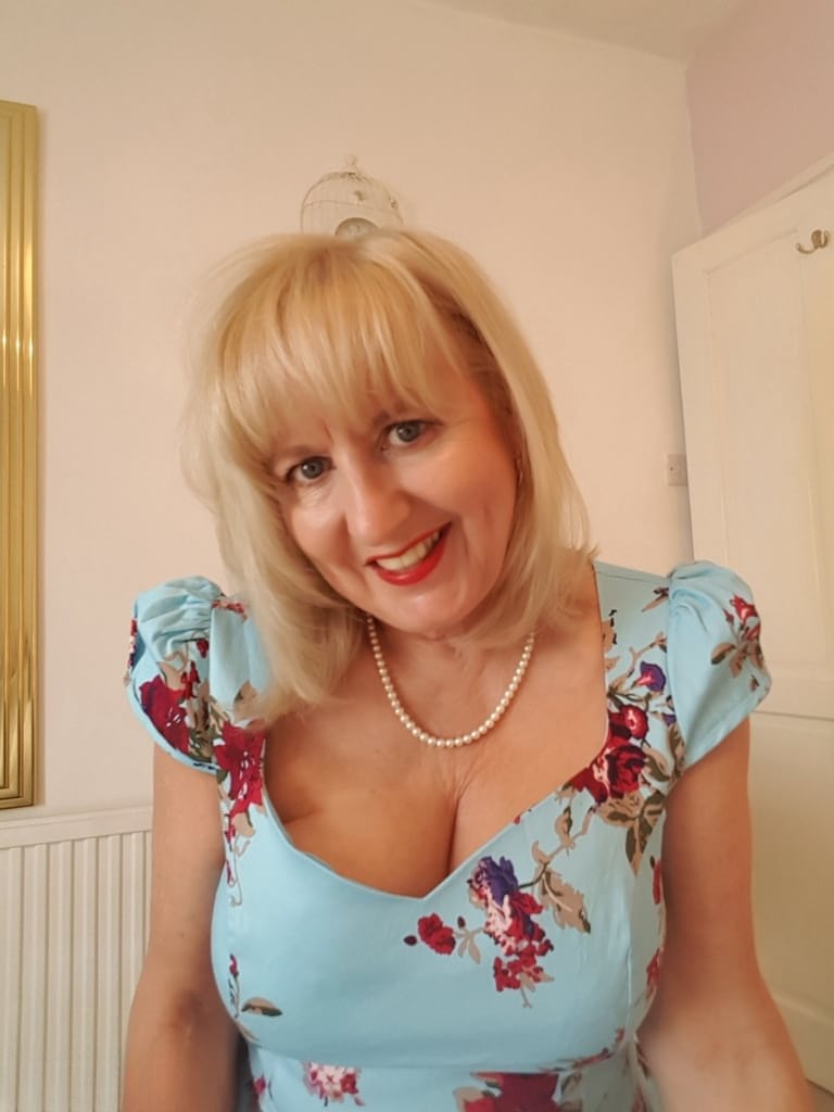 Classy mature Lorna Blu hiking dress to spread pussy lips & pinching nipples