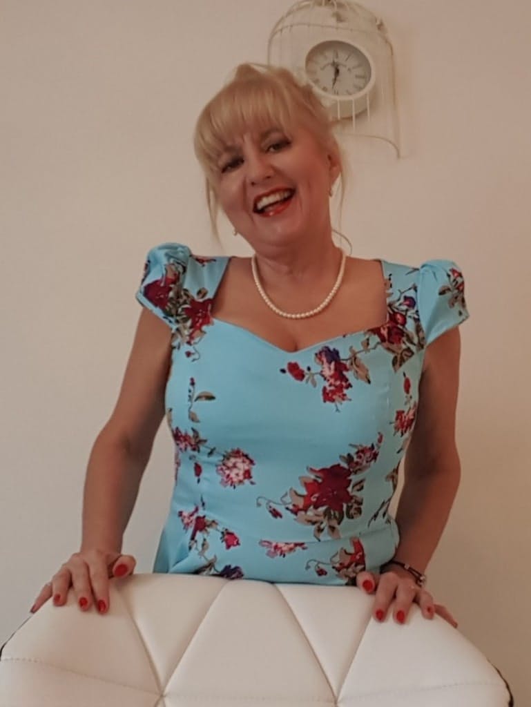 Classy mature Lorna Blu hiking dress to spread pussy lips & pinching nipples