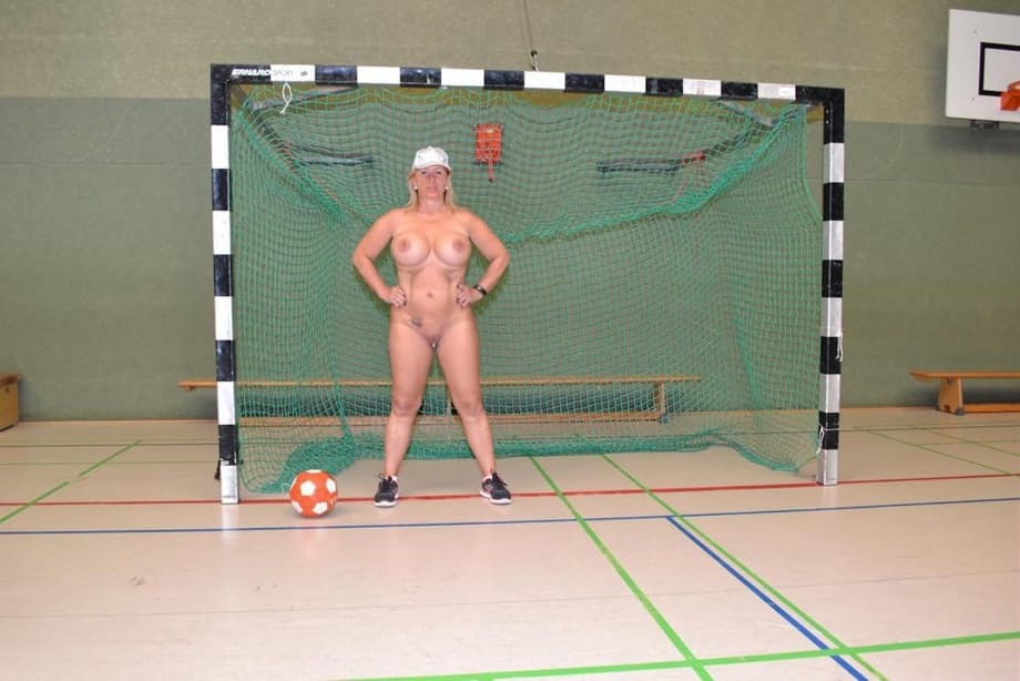 Busty mature fatty gets fitness coaching while stark naked in the school gym