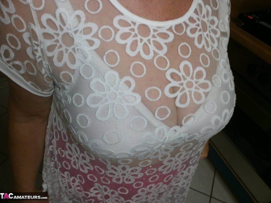 Kinky amateur mature woman Caro reveals and pleases her wolf hairy twat