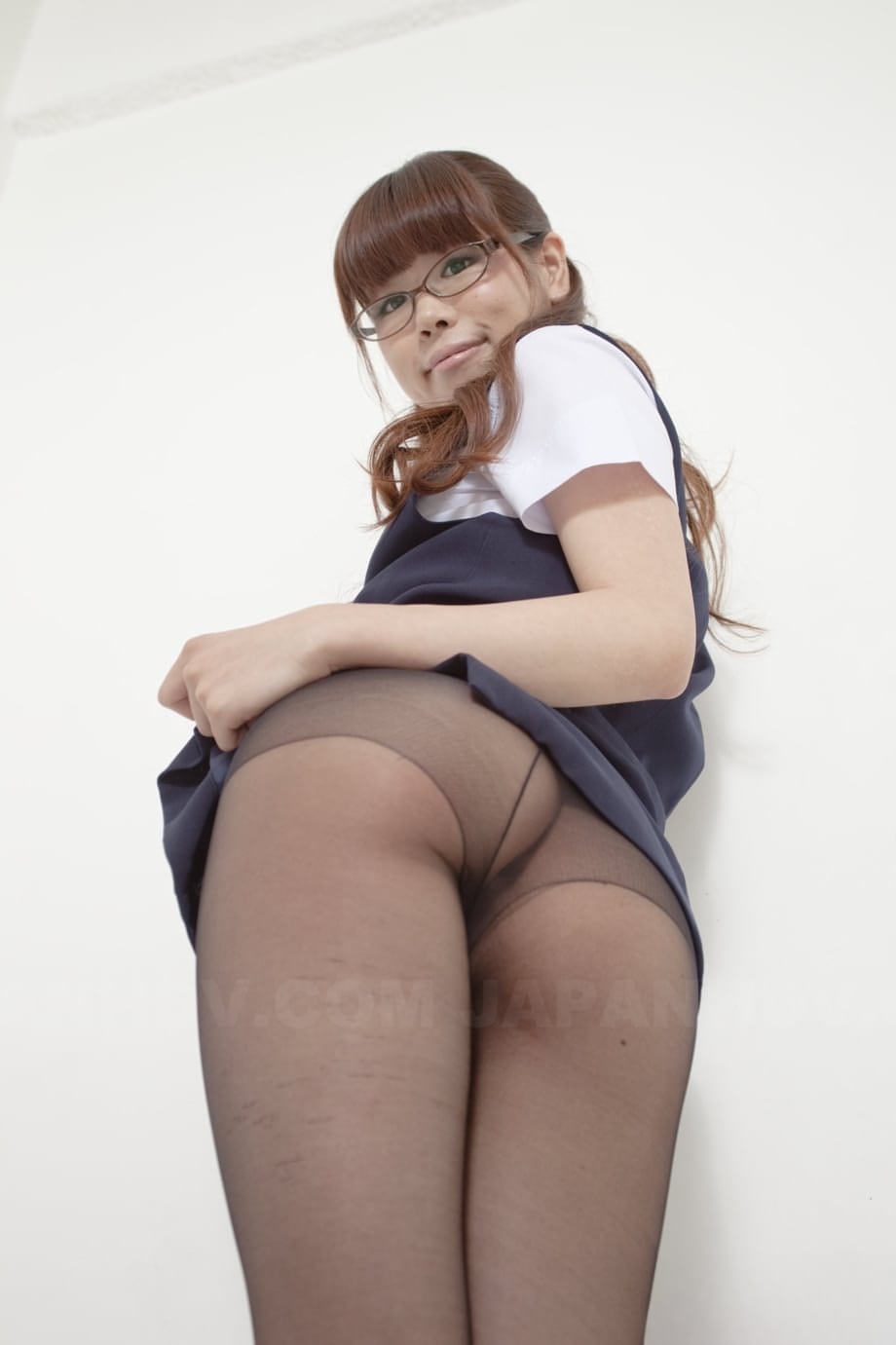 Group of Japanese girl show their beavers in sheer pantyhose