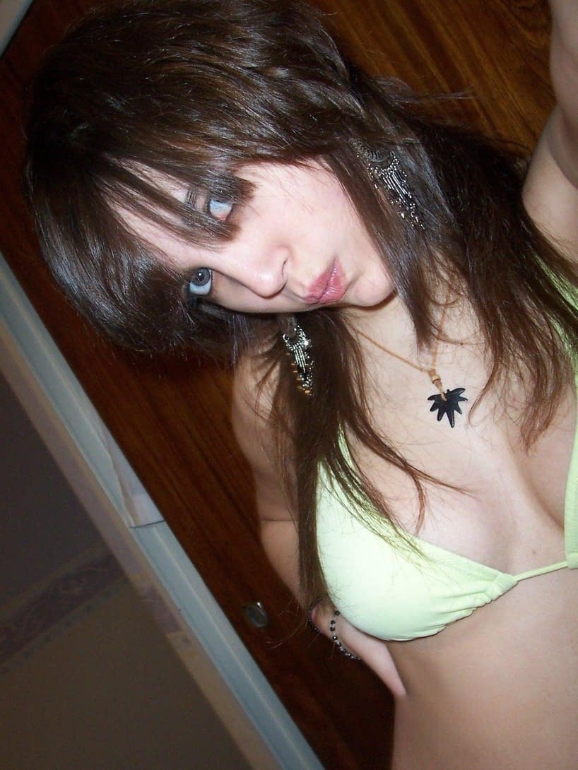 An ex girlfriend of mine took these selfies of her big tits some time ago