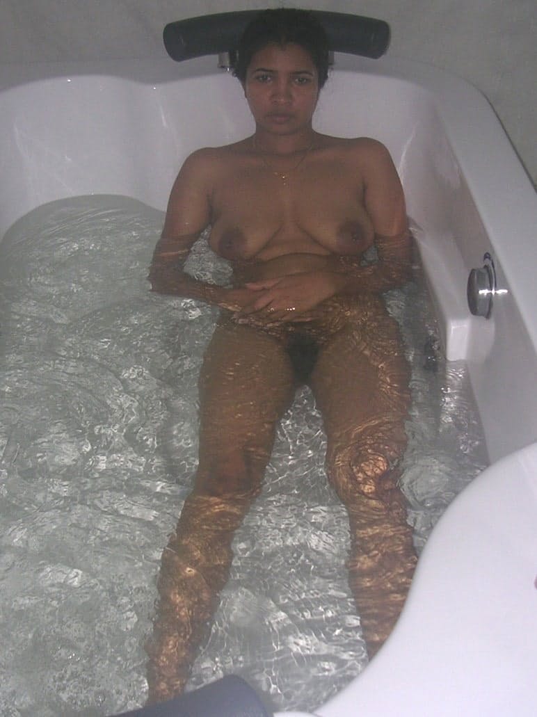 Indian wife Radha sucks her husband's cock after doing bathroom things