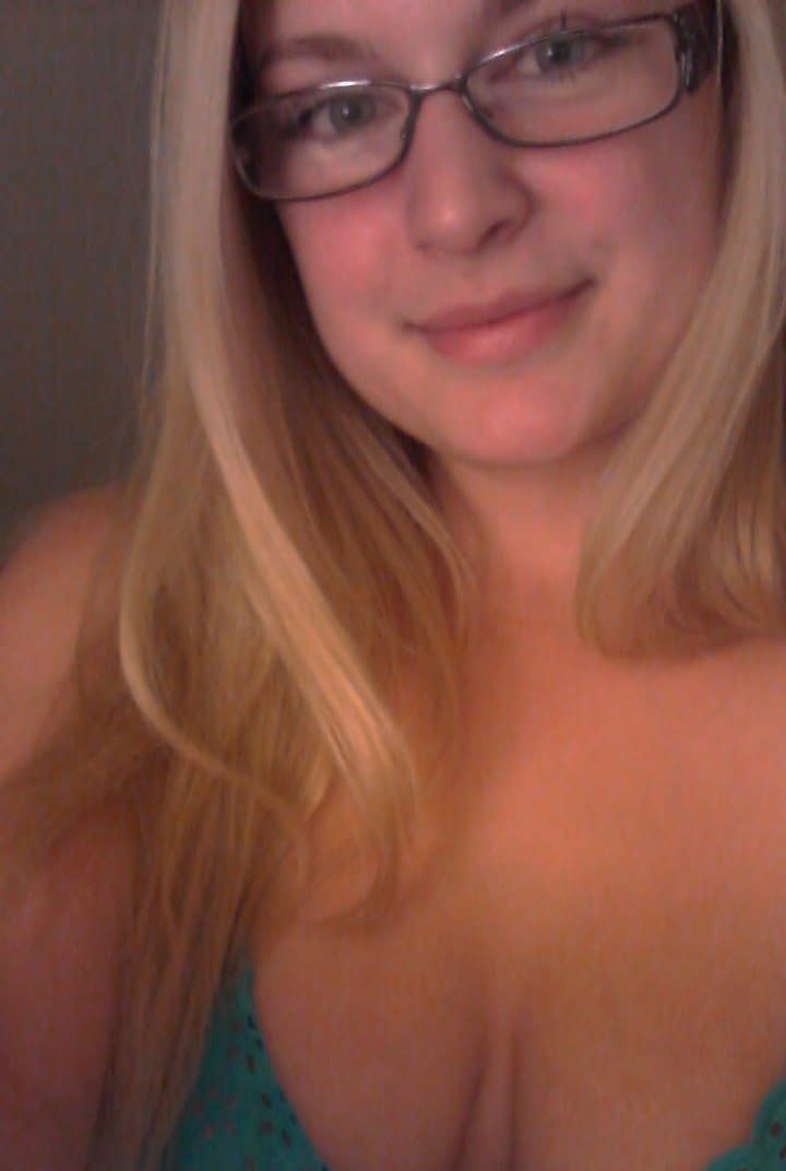 Amateur girl Danielle takes safe for work self shots around her house