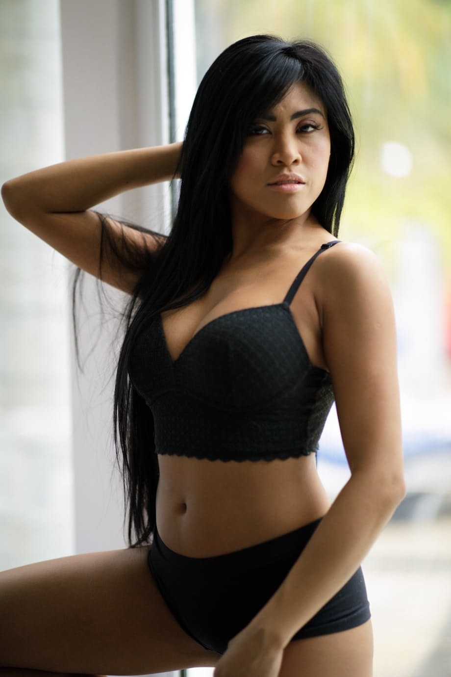 Sultry Latina girl gets totally naked during a sensual striptease
