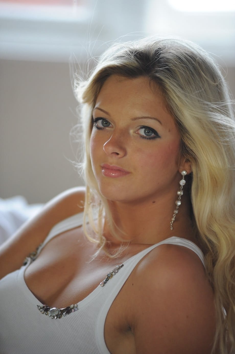 Blonde model Zuzia shows her natural tits in white cotton panties