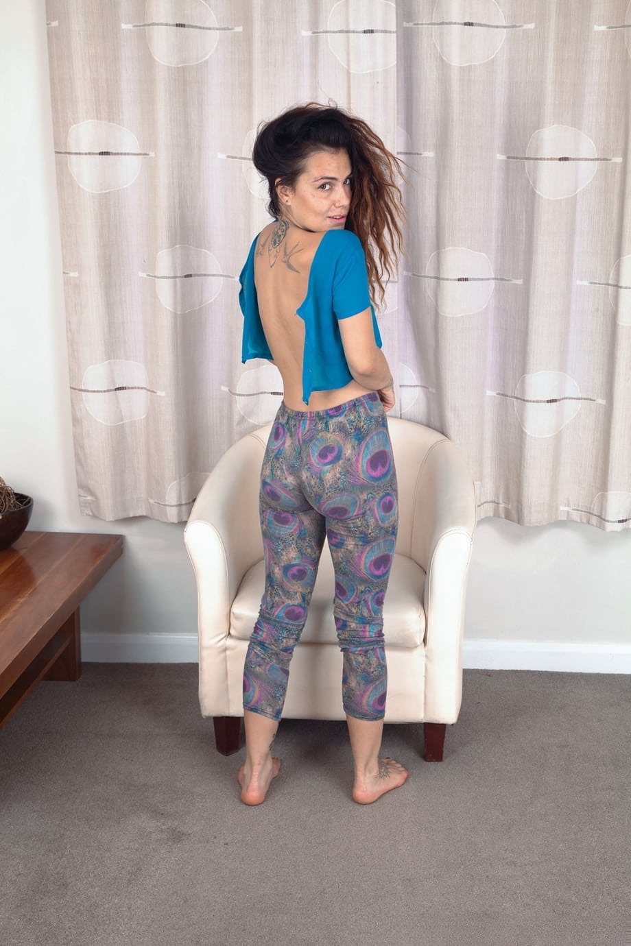 Solo girl Sweet Mary Jane puts her natural beaver on display in solo action