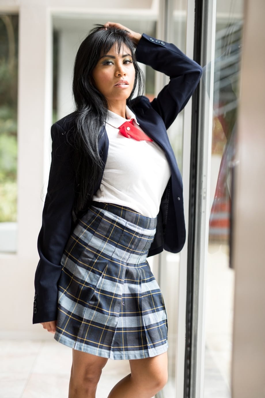 Asian schoolgirl Ember Snow goes pussy to mouth with a long black cock