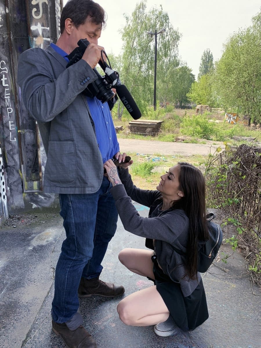 Brunette exhibitionist Lullu Gun exposes herself before having sex in public