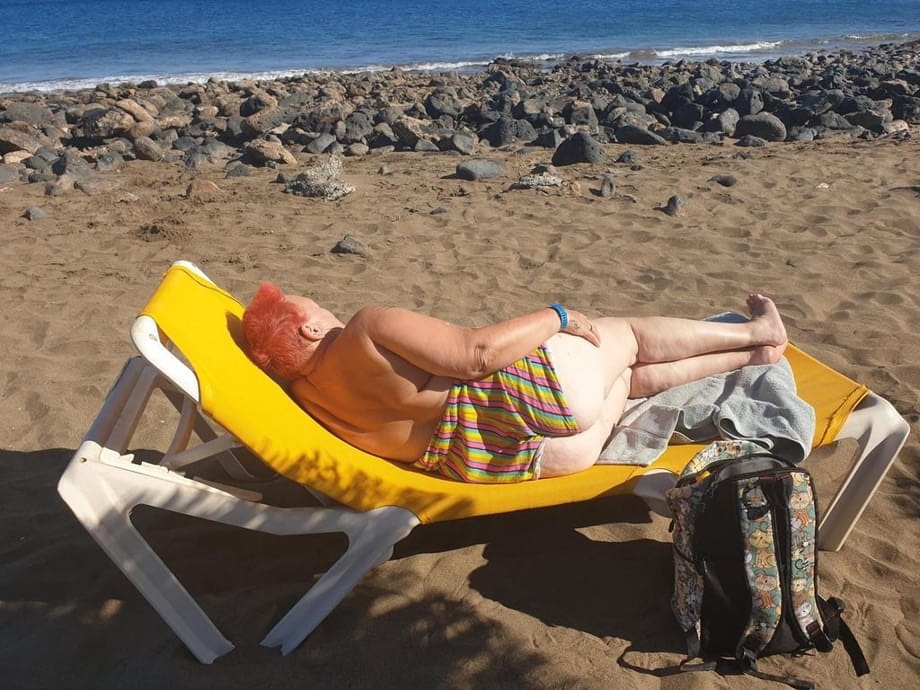 Old SSBBW Val Gasmic dyes her hair red before exposing herself on the beach