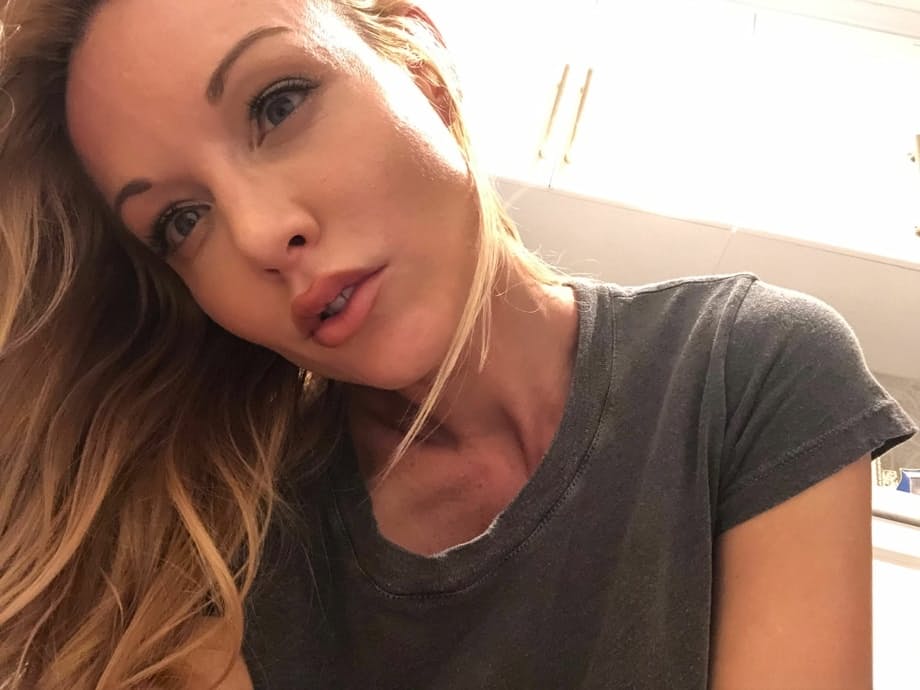 Hot blond Kayden Kross sports long nipples while taking masturbation selfies