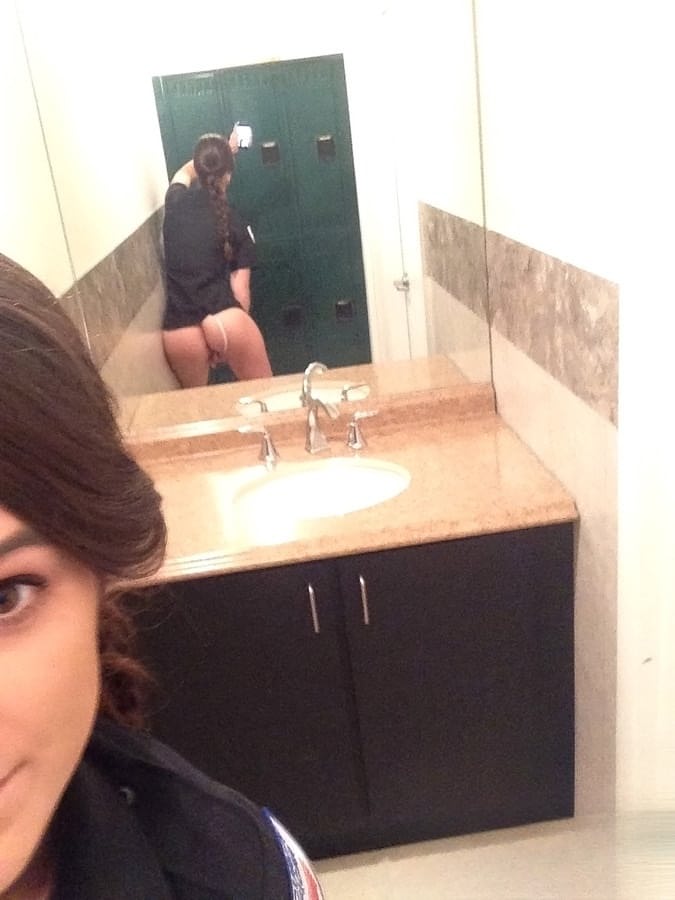 Girlfriend takes shots of herself fucking and sucking & BF uploads them