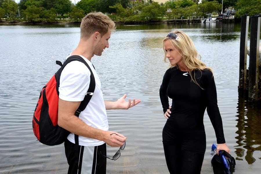 Blonde chick in wetsuit gets picked up at the lake for a quickie