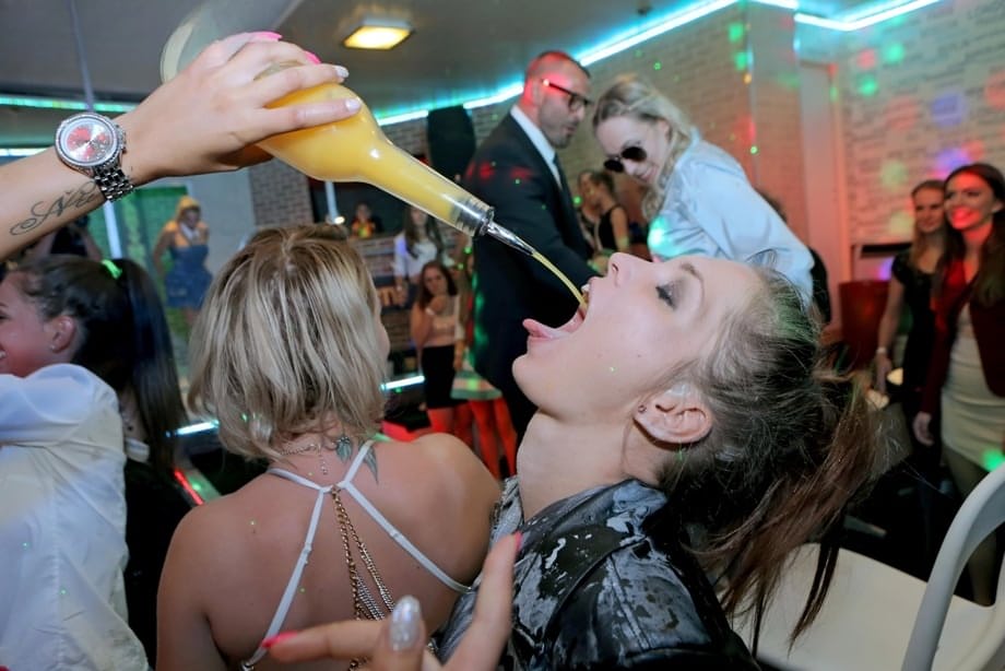 Party girls get dance away while getting drunk before needing to suck cock