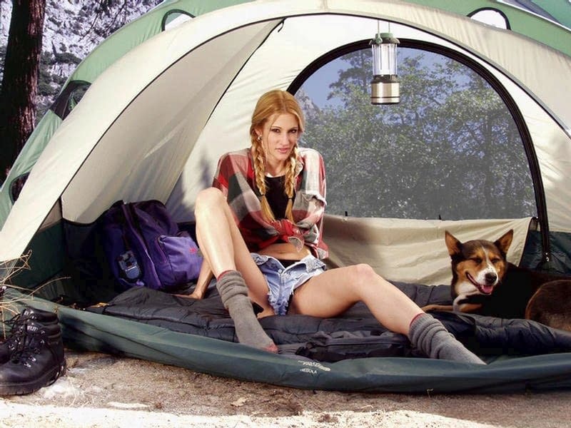 Sexy MILF Jessica Drake toys her pussy inside tent while camping