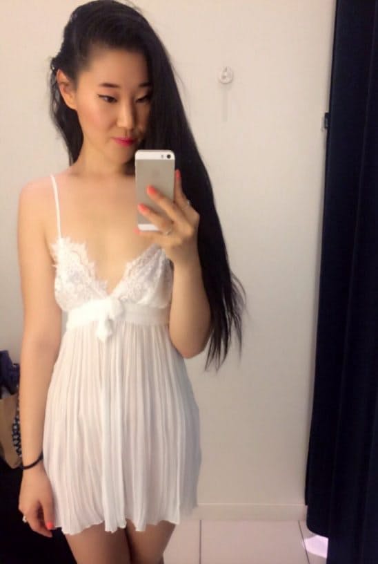 Hot Asian teen Katana takes a selfie to flaunt her pretty face & hot body