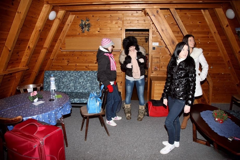 Best friends flash teen tits in the snow and enjoy hot ski lodge lesbian orgy