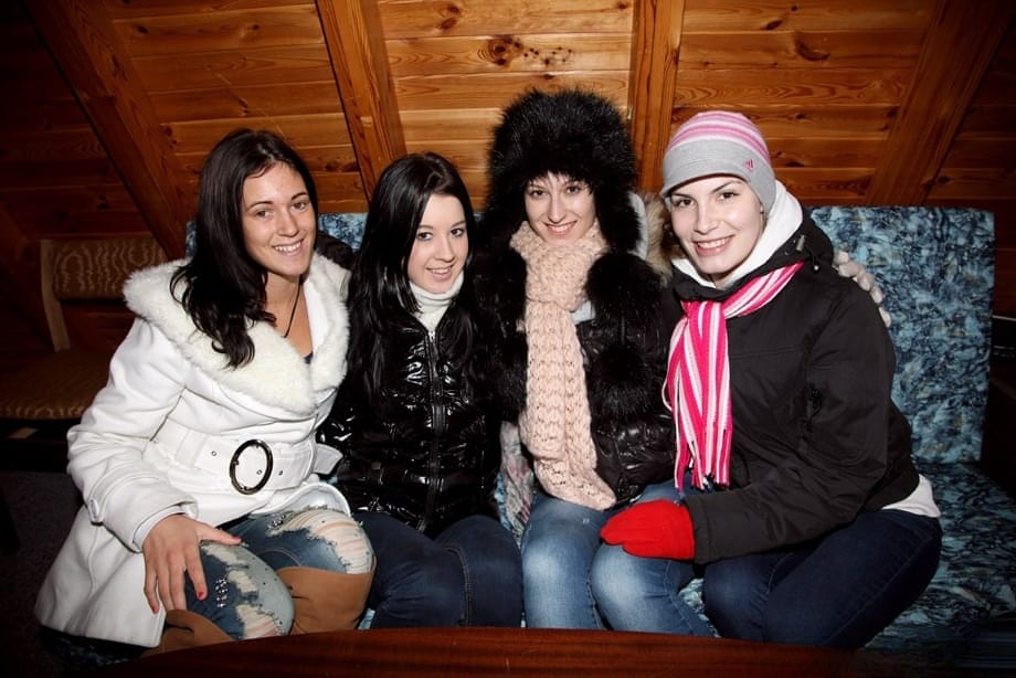 Best friends flash teen tits in the snow and enjoy hot ski lodge lesbian orgy