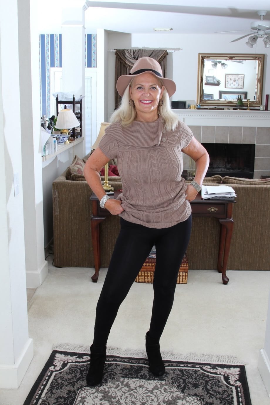 Clothed American granny peels off her tights and cast them aside