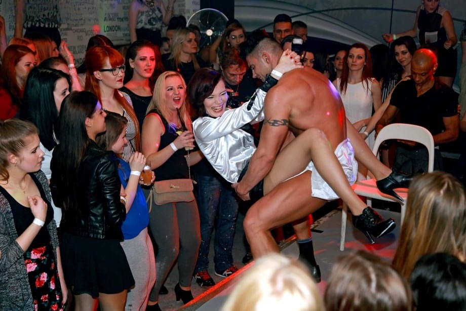 A bachelorette party gets out of control when girls get turned on by strippers