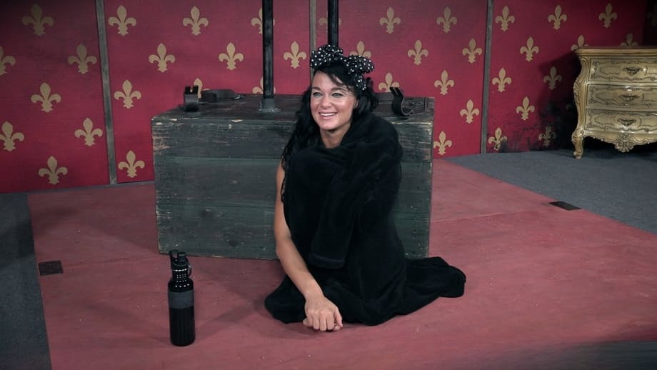 Brunette female London River finds herself being fisted while restrained