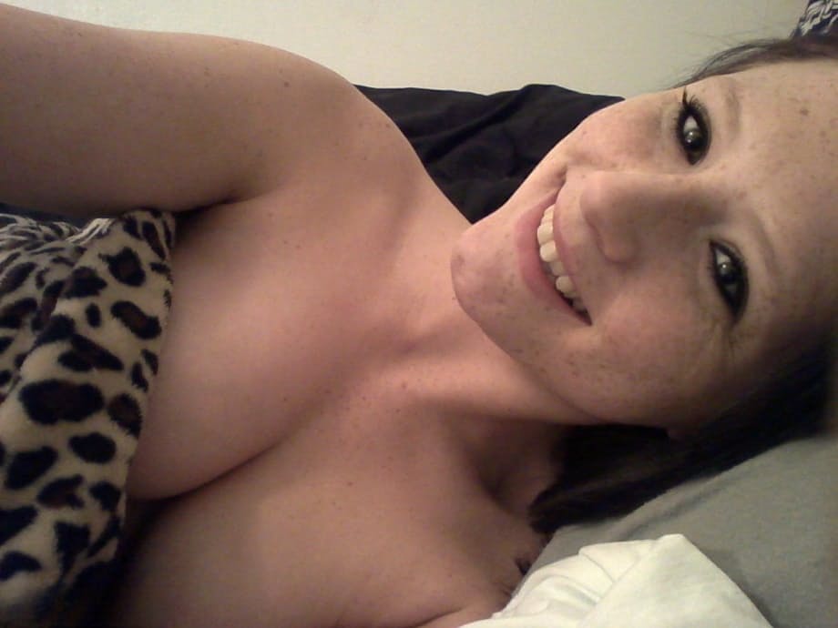 Stacked brunette cutie Freckles 18 takes pictures of her naked body