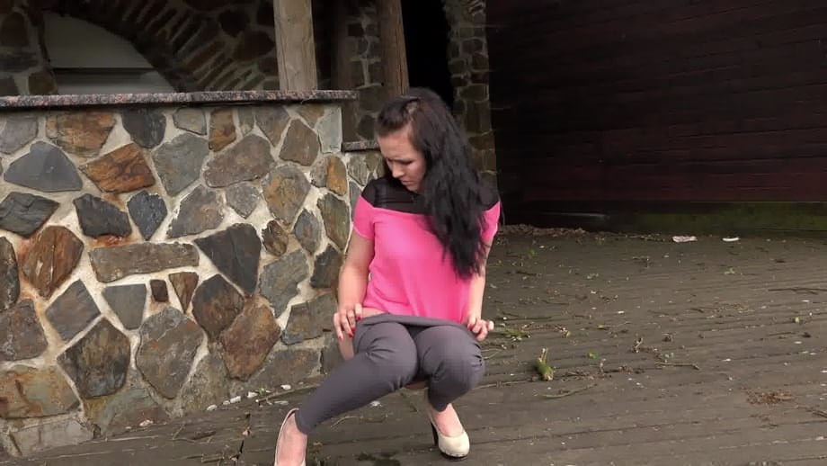Brunette AllyStyle drops her pants to take a piss in public
