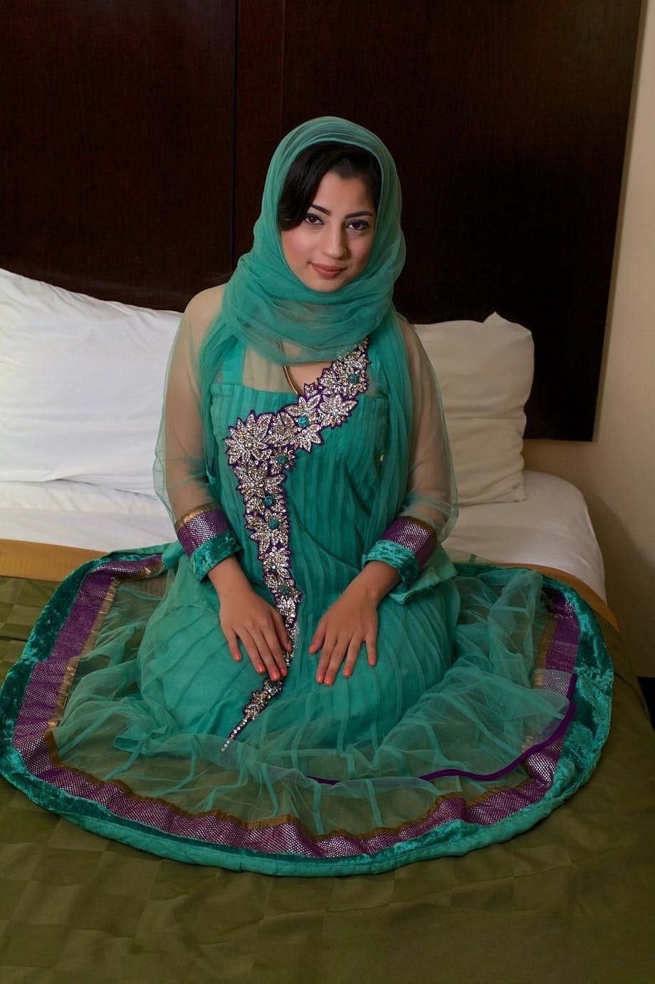 Hot dark haired Nadia Ali spreading legs, sucking penis & getting cum on face