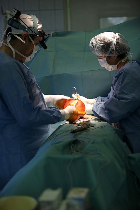 Aletta Ocean goes through successful plastic surgery operation
