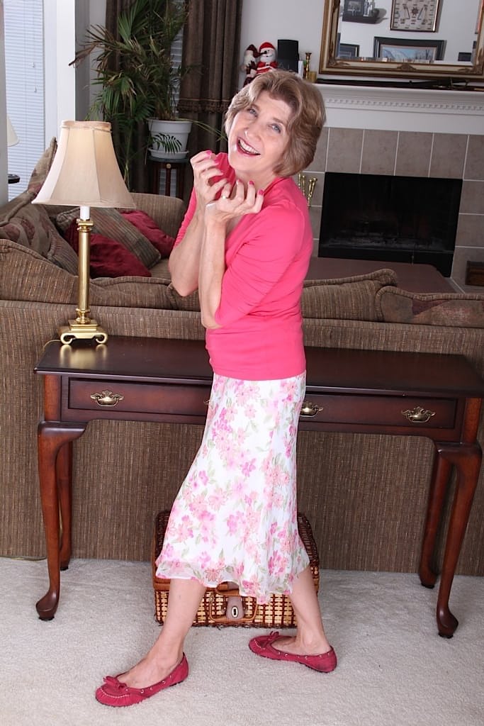 Over 60 granny peels off her vintage pretty things for masturbation