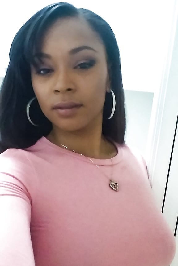 Curvy black chick Porsha Carrera taking selfies of her big black tits