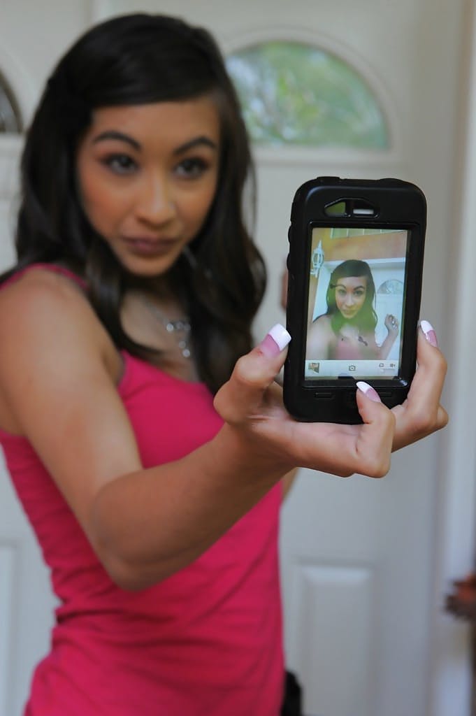 Cute barely legal Asian teenager Ariel Rose taking non nude selfies