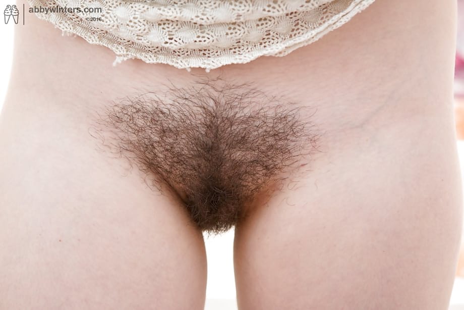 Brunette first timer Billie T undressing for spreading of hairy cunt