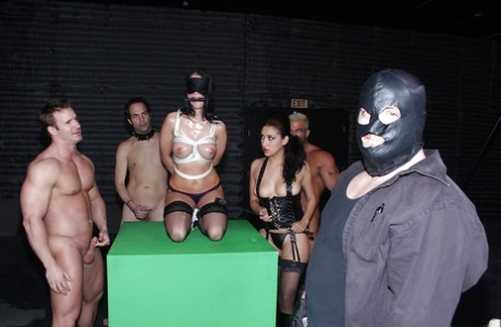 MILF babe Jennifer Dark gets into hardcore BDSM fuck with bukkake