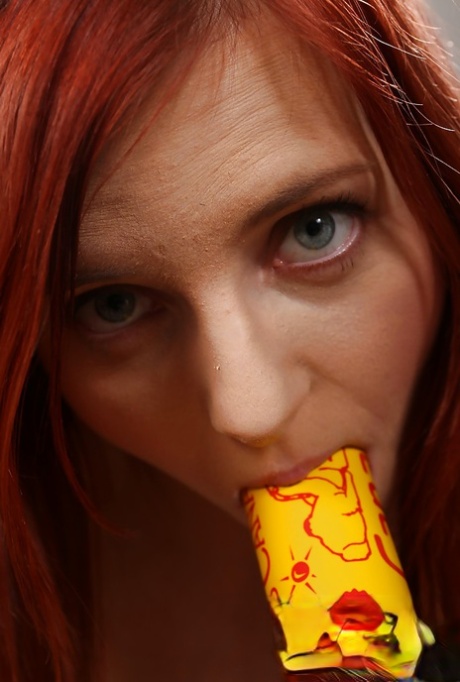 Hot redhead chick Shelby digs her insatiable leaking cunt with a dildo toy