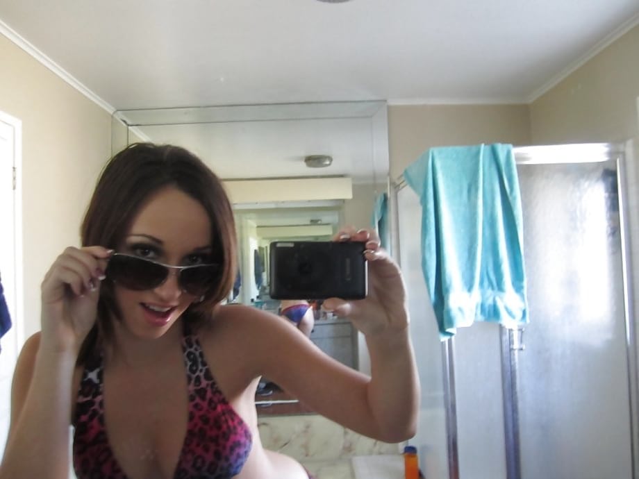 Bad girl Jada Stevens taking selfies in mirror as she peels off her bikini