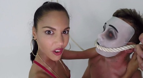 Petite Latina pornstar Apolonia getting off during anal sex games
