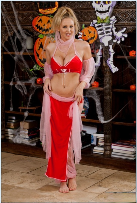 Sexy mom Julia Ann belly dancing and revealing her gorgeous boobs