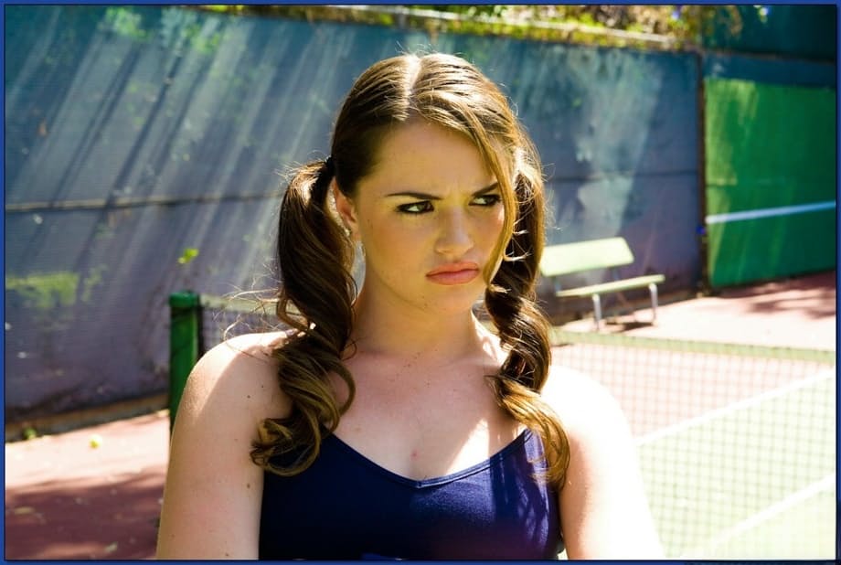 Stunning babe Tori Black gets jizzed after hot fuck in the bathroom