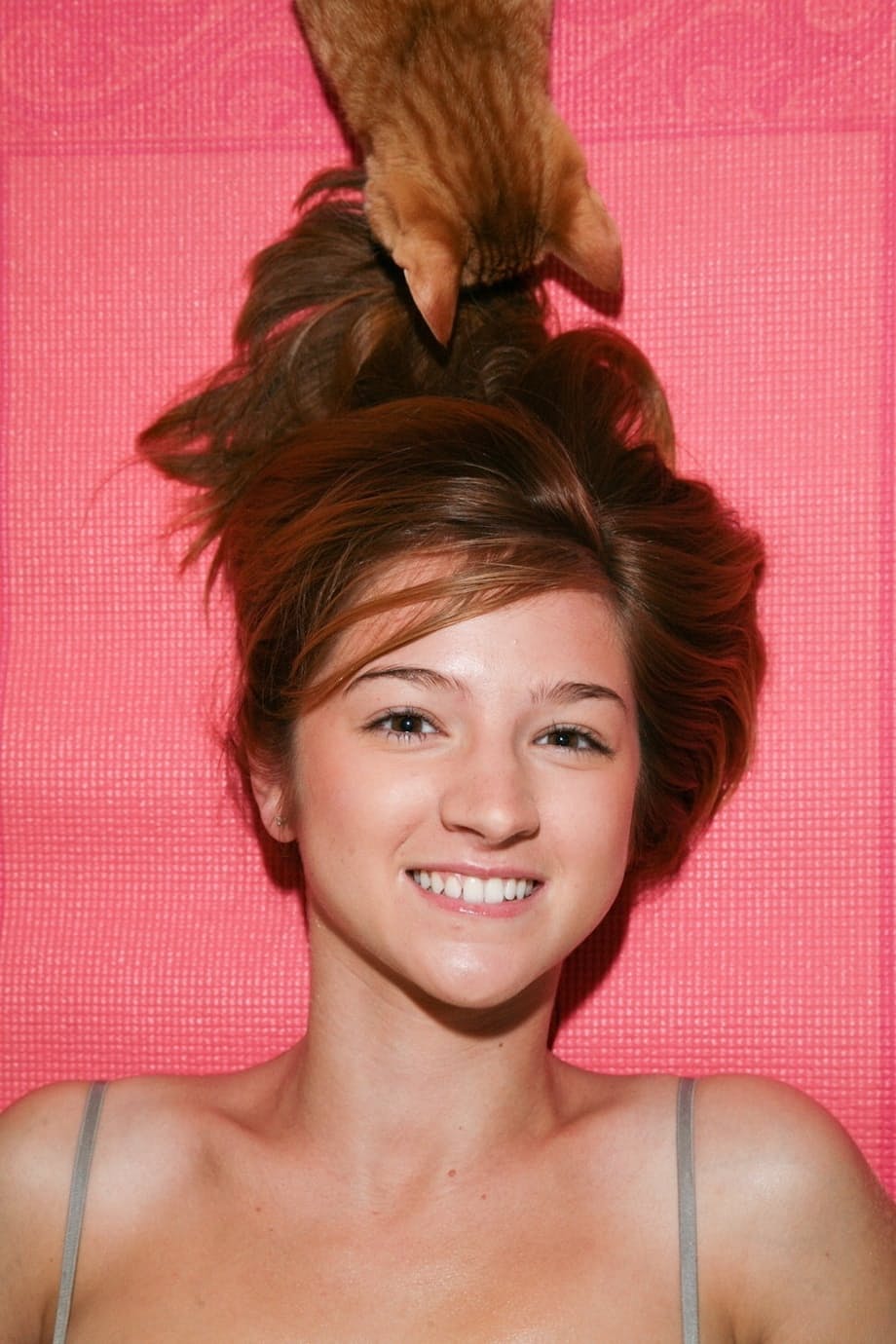 Cute teen actress Lexy Mack flashing her beautiful body in sexy panties
